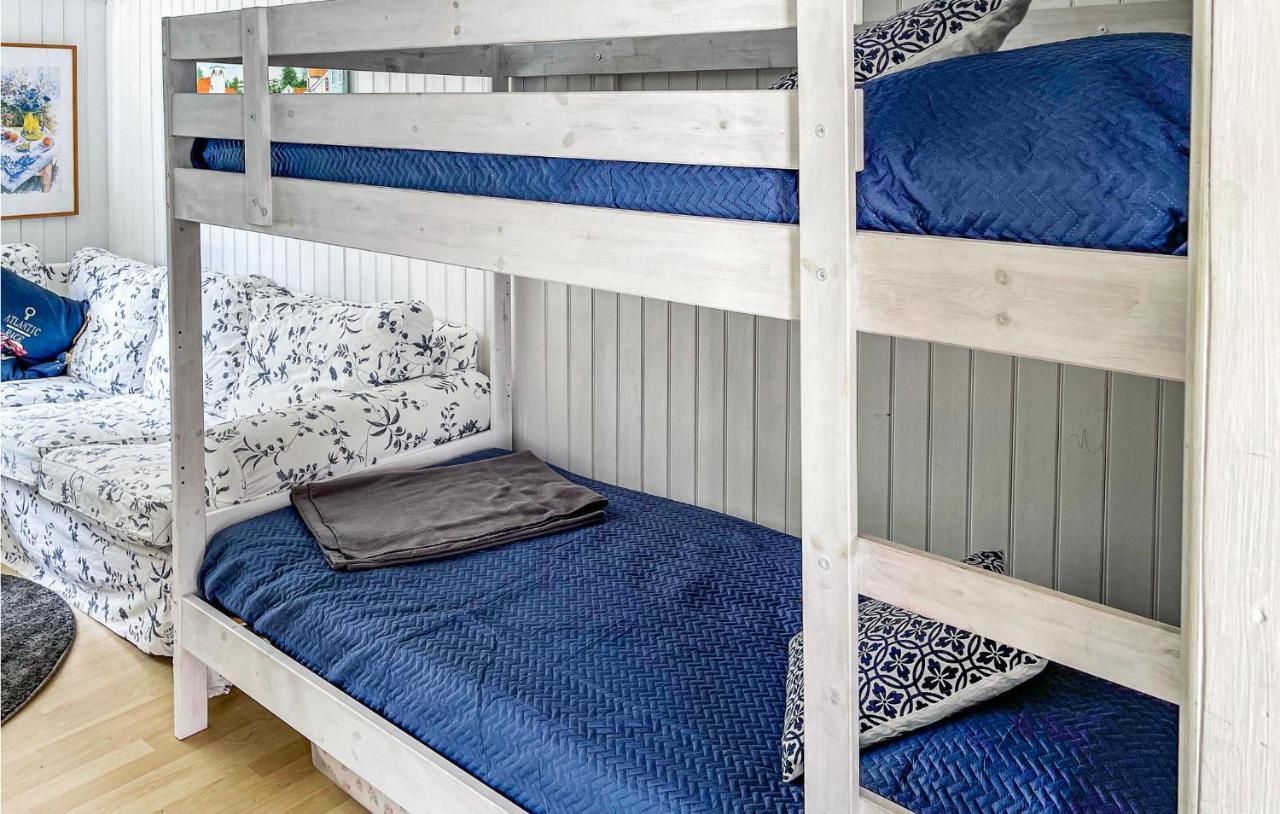 Cozy Home In Strmstad With Wifi 스트롬스타드 외부 사진